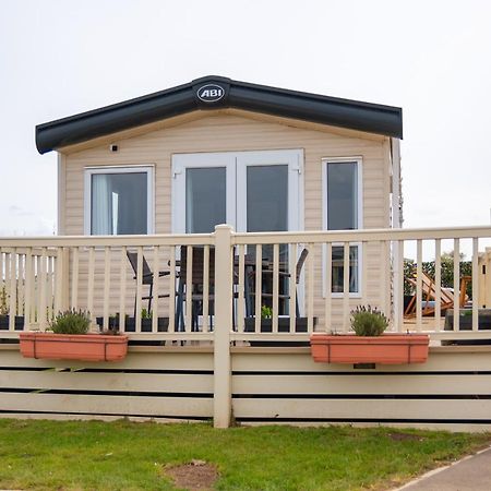 Luxury Lancaster Lodge - The Best Hot Tub Getaway! Tattershall Kültér fotó