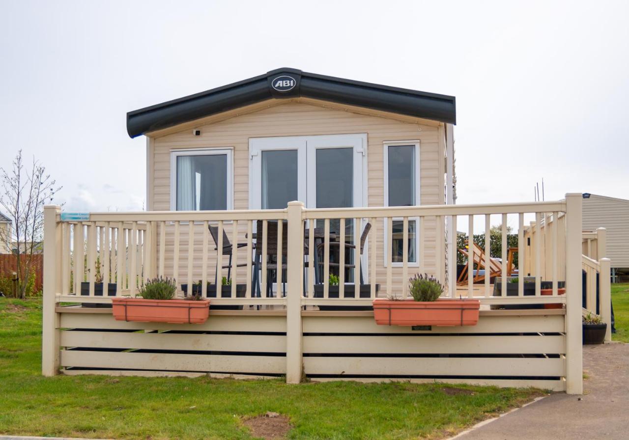 Luxury Lancaster Lodge - The Best Hot Tub Getaway! Tattershall Kültér fotó